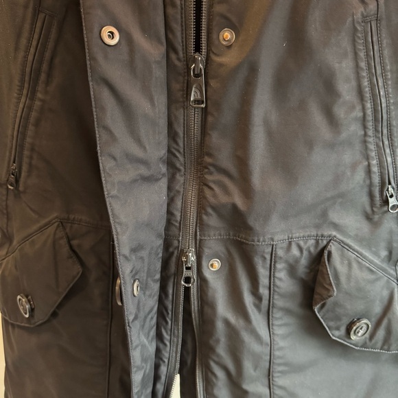 The North Face Mauna Kea Parka - Picture 13 of 14